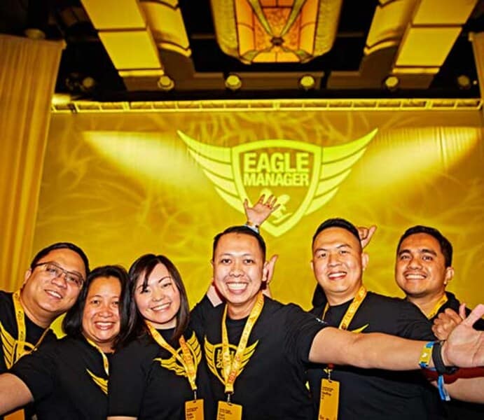 عضویت نماینده در کمپانی فوراور